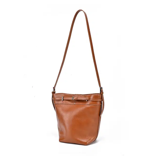 AQUASCUTUM