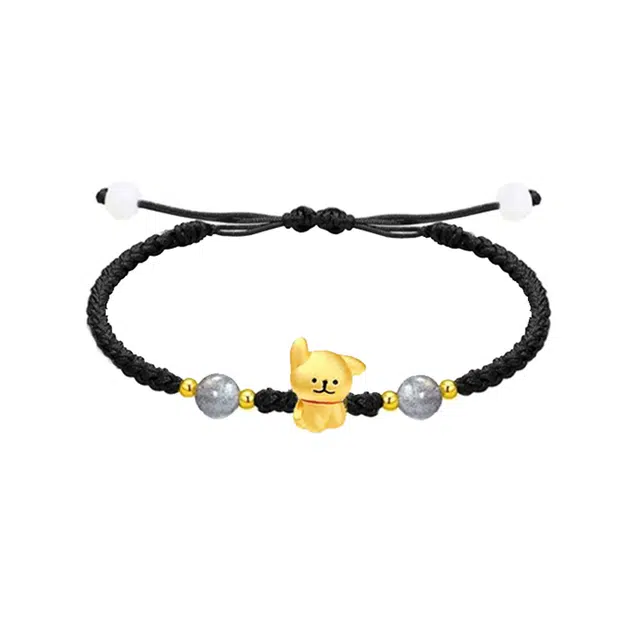 999