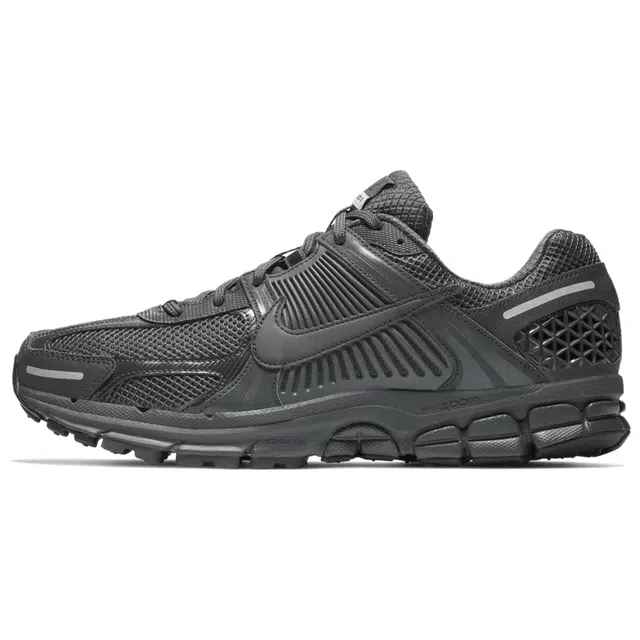 Nike Air Zoom Vomero 5 anthracite black
