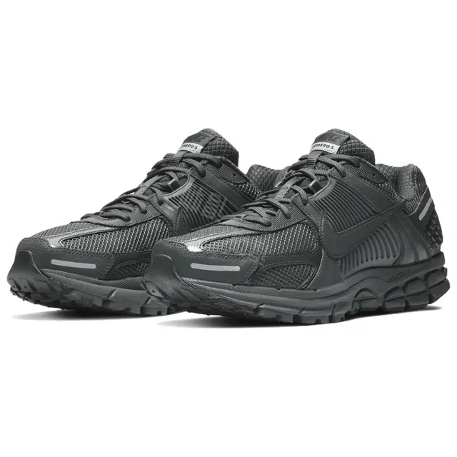 Nike Air Zoom Vomero 5 anthracite black