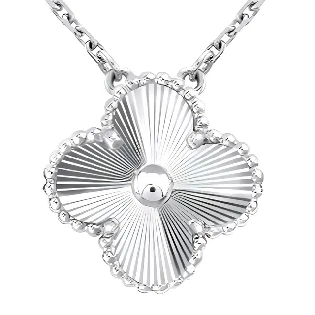 Van Cleef Arpels 18k