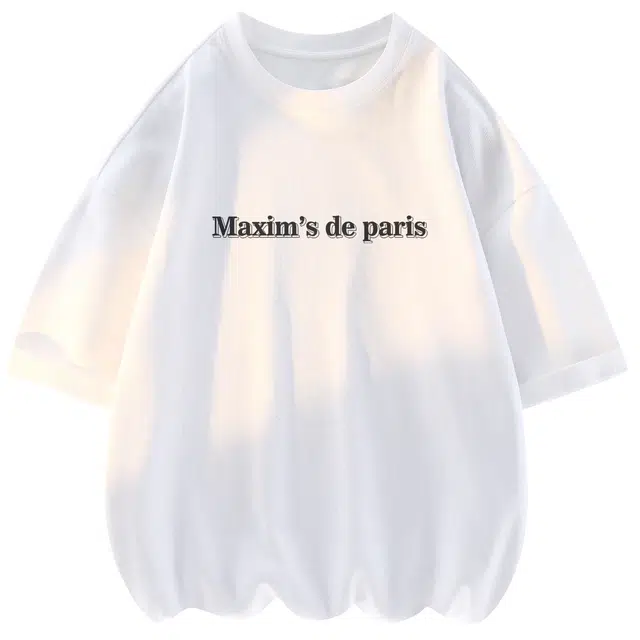 maxim's de paris T