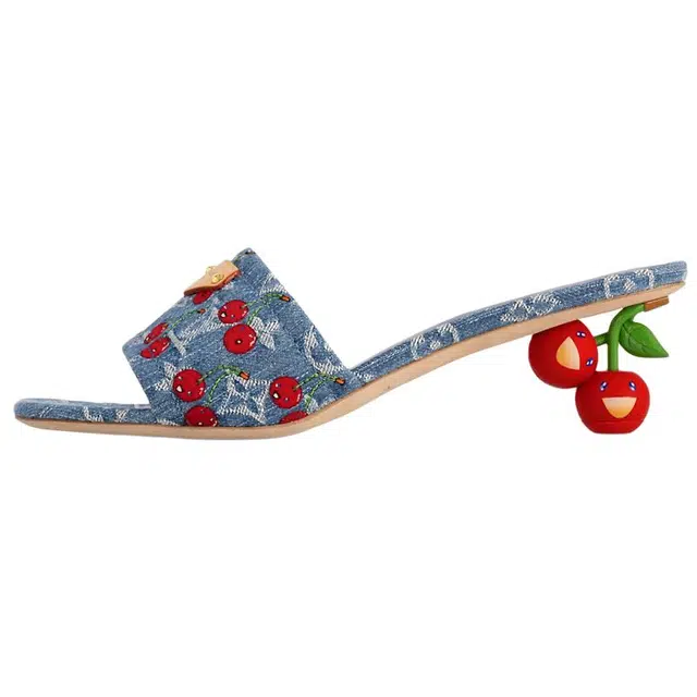 Takashi Murakami x LOUIS VUITTON Lily 5.5cm