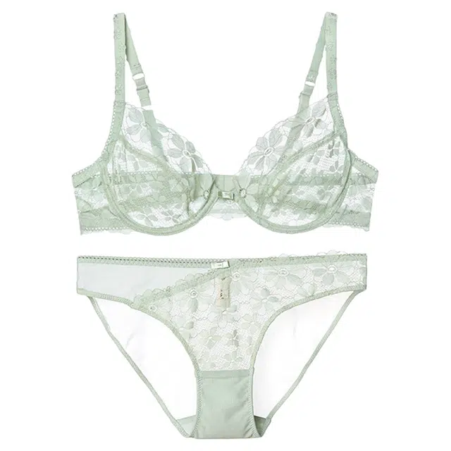 潞优野 性感蕾丝透气大胸显小大码超薄聚拢防下垂内衣裤套装 女款
