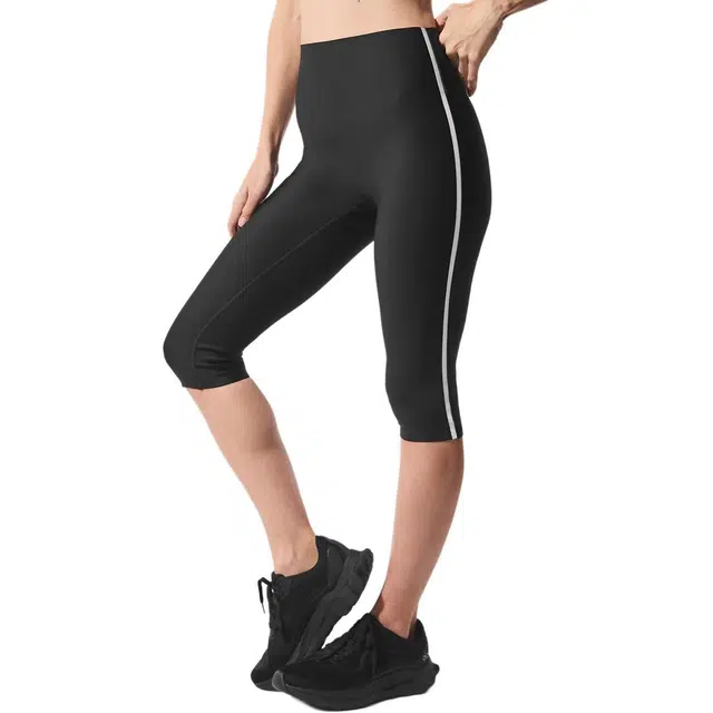 alo yoga Airlift