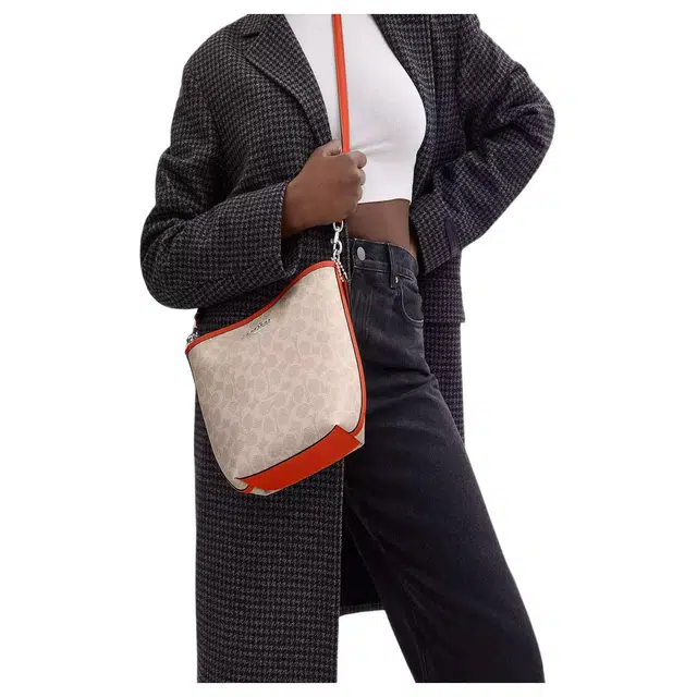 COACH City 17
