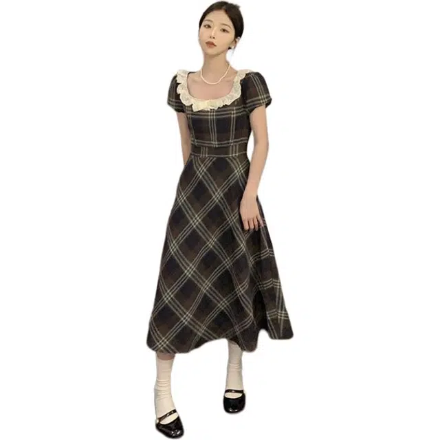 水中花 方领复古气质格子拼接修身中长款裙子短袖连衣裙 女款