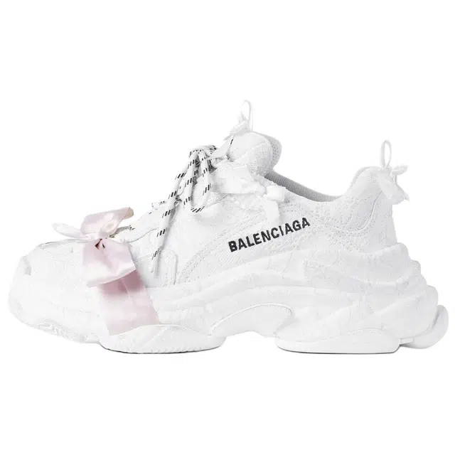 Balenciaga Triple S Lace