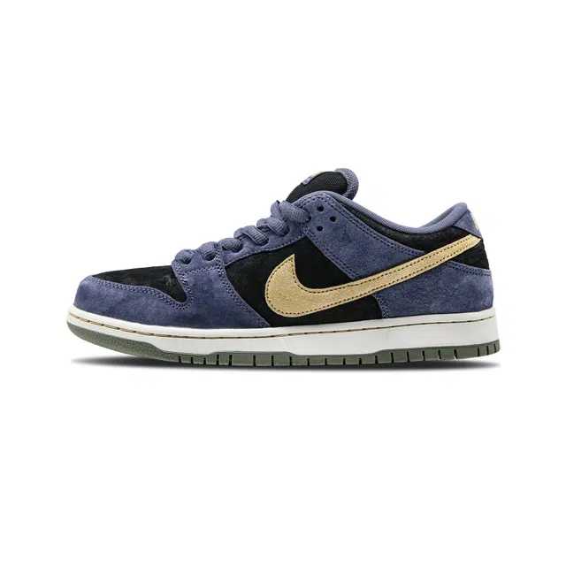 Nike Dunk SB "Dust Noir"