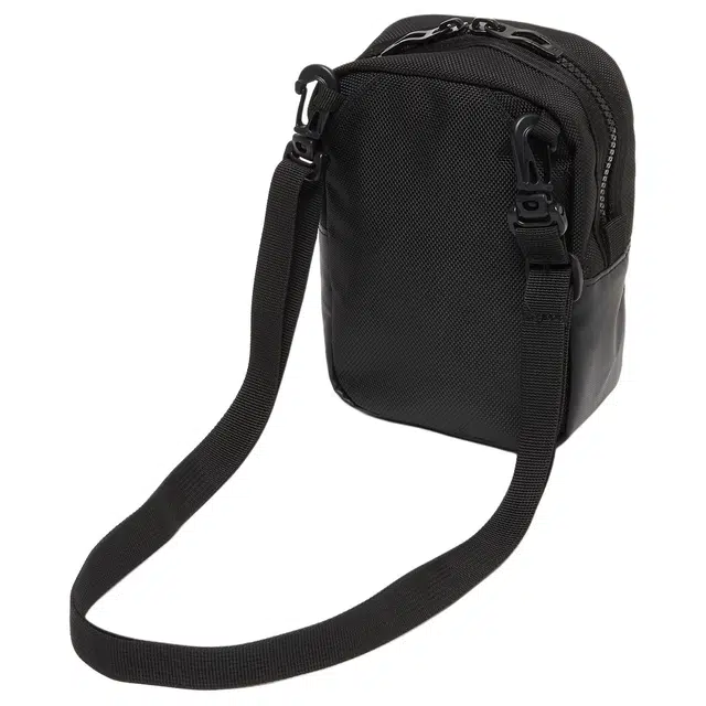 Oakley 1.5L