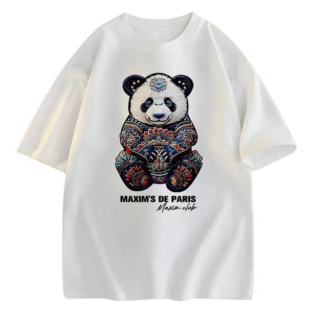 maxim's de paris T