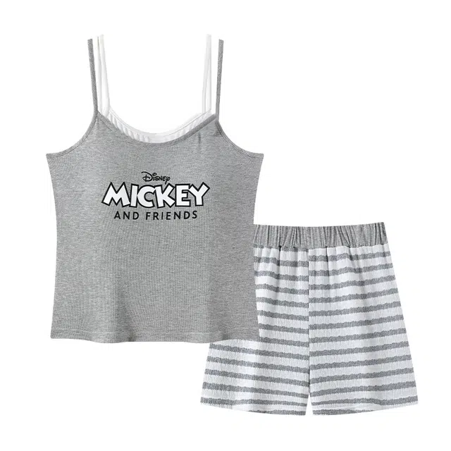 俞兆林 简约英文带胸垫圆领宽松舒适吊带短裤两件套休闲家居服睡衣套装 女款