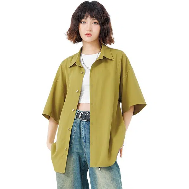 新世家族 青少年簿款美式夏季潮牌翻领百搭休闲短袖衬衫 女款