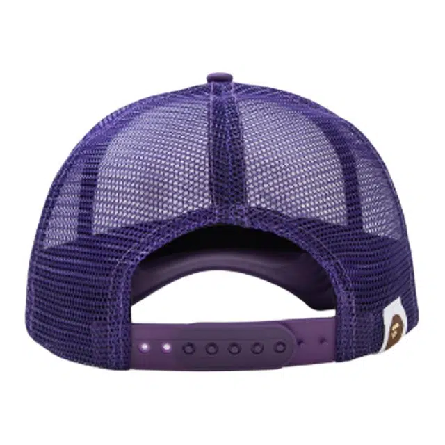 A BATHING APE -