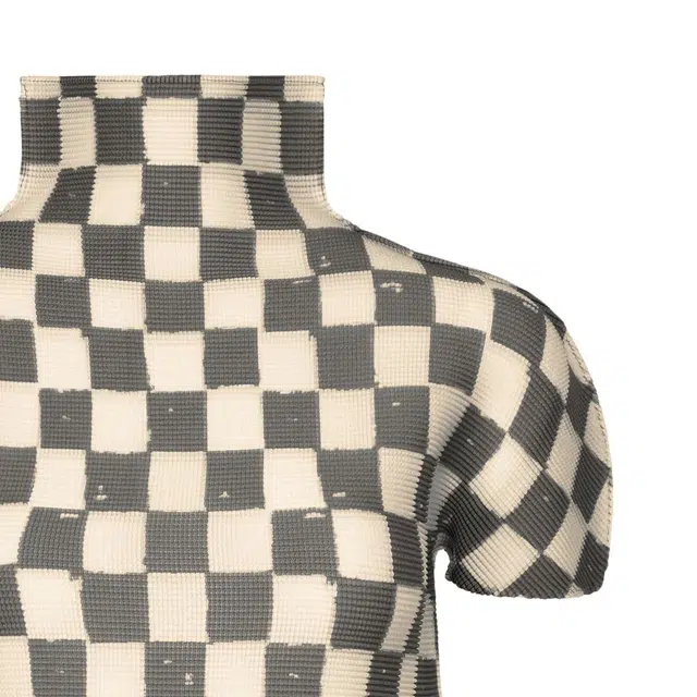 ISSEY MIYAKE T