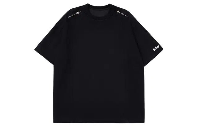 Lee Cooper T