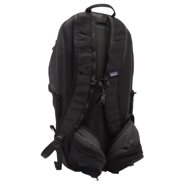 patagonia Terravia 22L Logo