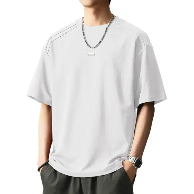 VUAS T