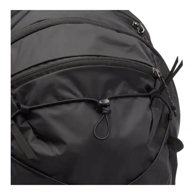 patagonia Terravia 22L Logo