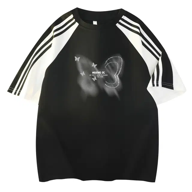 maxim's de paris T