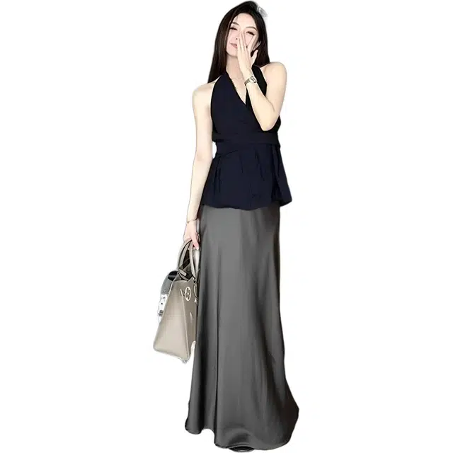 水中花 一整套穿搭露背无袖上衣收腰高级感显瘦背心缎面半身裙裙装套装 女款