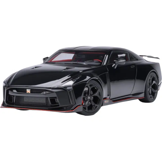 AUTOart 118 R50 Nissan GT-R50