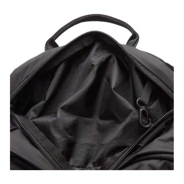 patagonia Terravia 22L Logo