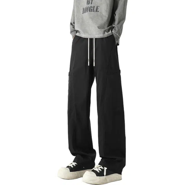 maxim's de paris logo