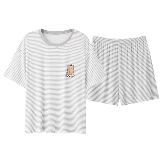 俏薇妮 简约冰丝柔软凉感时尚可爱高级感带胸垫短袖短裤家居服舒适透气休闲宽松可外穿夏季睡衣套装 女款
