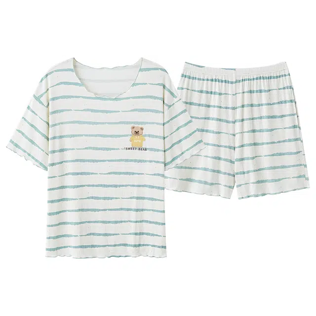 俏薇妮 简约凉感时尚潮流高级感带胸垫短袖短裤家居服舒适透气休闲宽松可外穿睡衣套装 女款