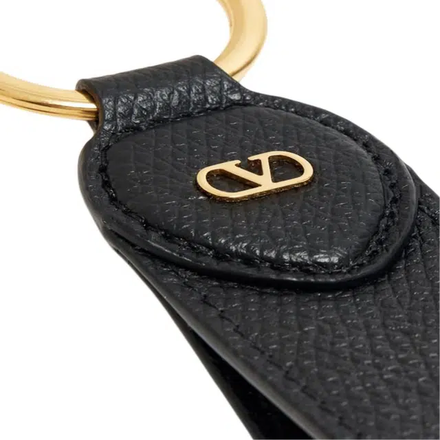 Valentino Vlogo Logo