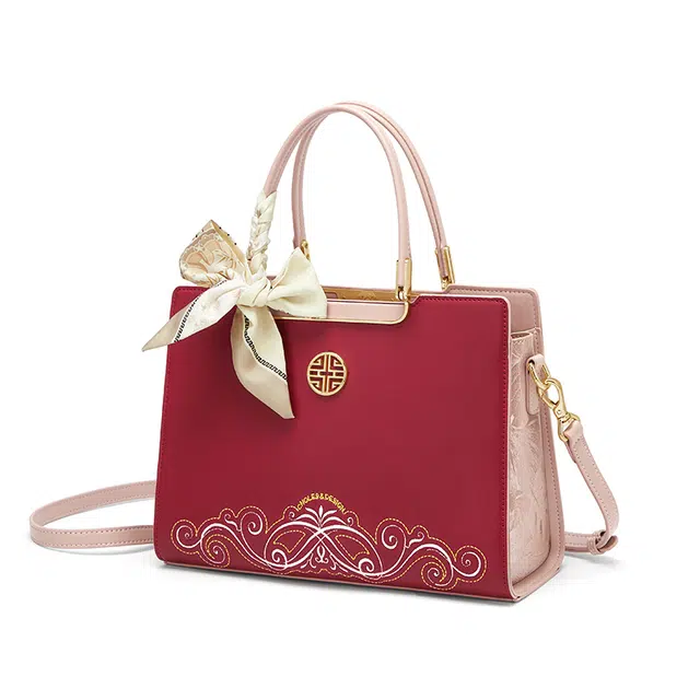 CNOLES Tote