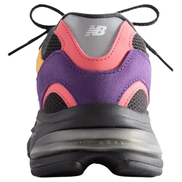 KITH x New Balance NB 2010