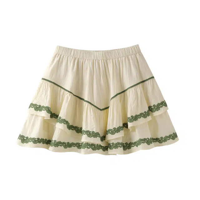 花栗鼠小姐 绣椿荫 波西米亚风清新度假感刺绣贴花休闲短裙 女款