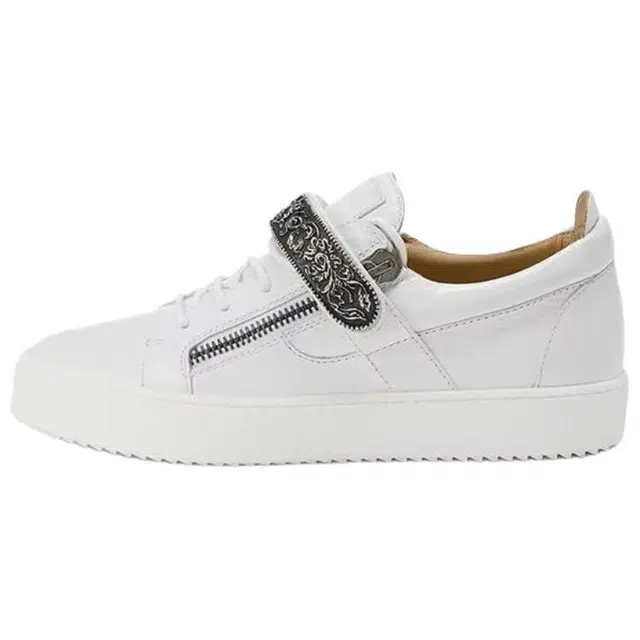 giuseppe zanottiGZ Coby Deluxe