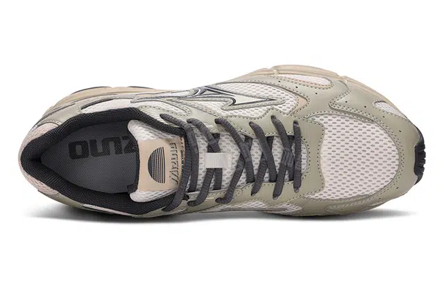 Mizuno Speed 2K
