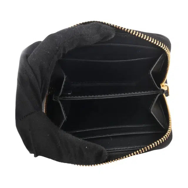 PRADA Logo