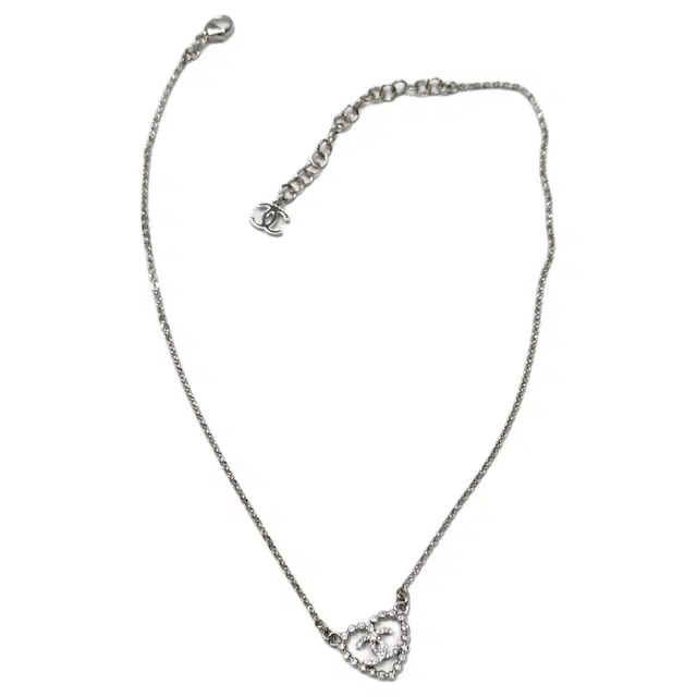 CHANEL 25p