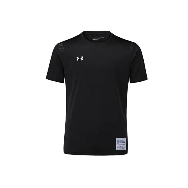 Under Armour T