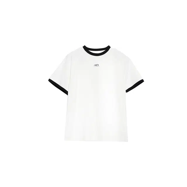 ROARINGWILD T