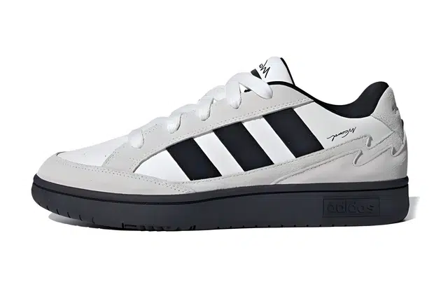 adidas WCARD ADV