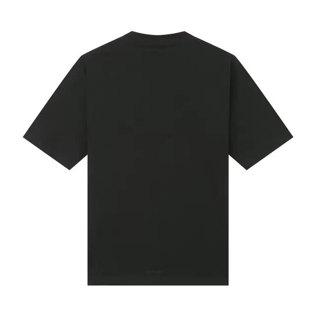 THE SALVAGES FASHION CLUB T