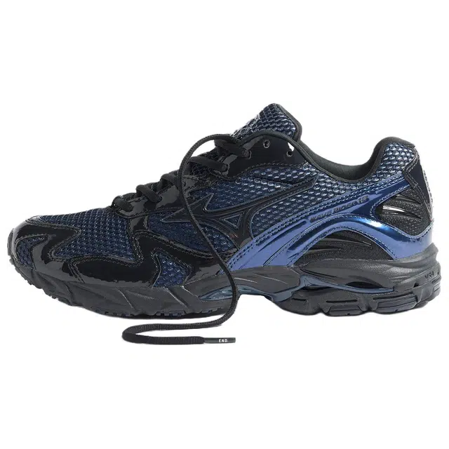 END. x Mizuno Wave Rider 10