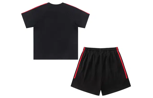 LA'T.WEEKEND cleanfitLogo5