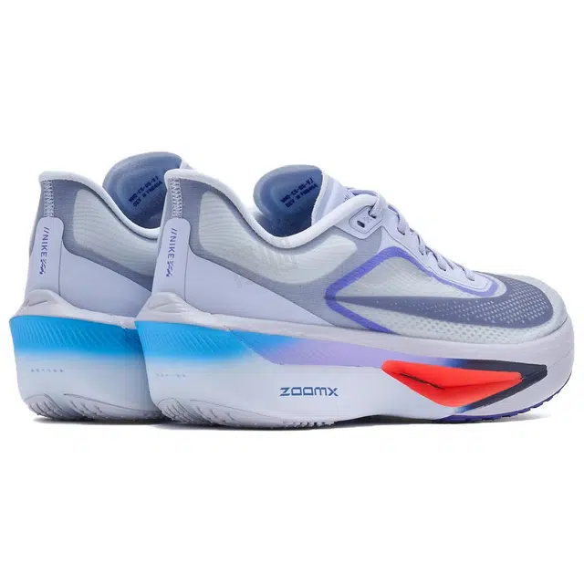 Nike Zoom Fly 6