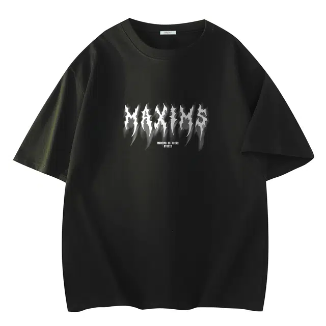 maxim's de paris T