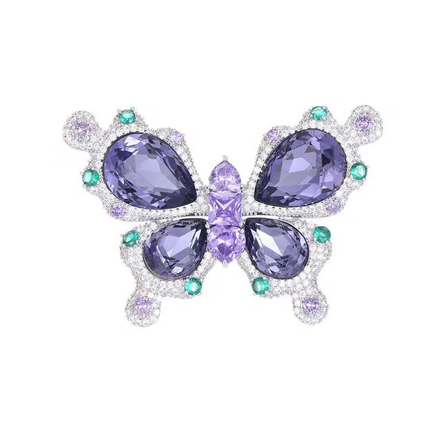 山一丸 时尚轻奢晶莹水晶锆石配饰气质紫色大衣西装别针蝴蝶 环保铜 胸针 女款