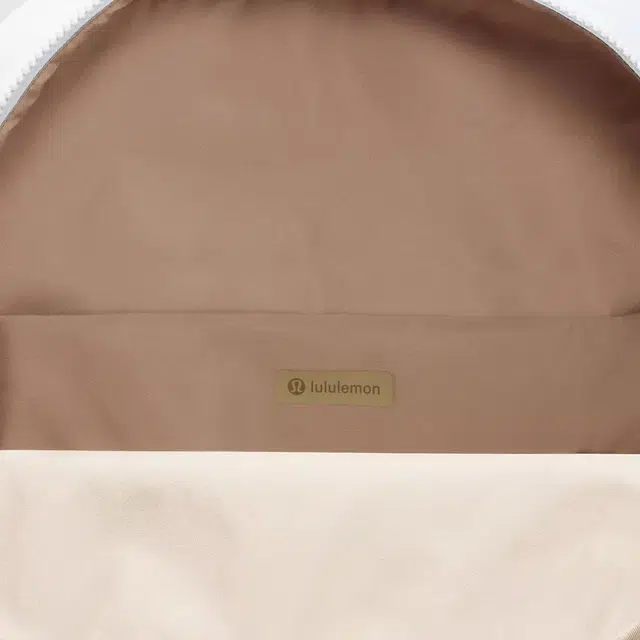 lululemon Everywhere 22L