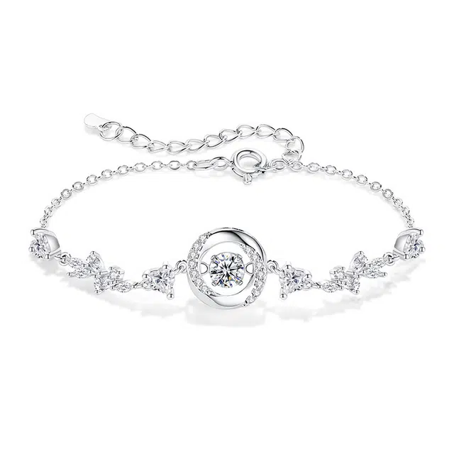 银千惠 新中式莫比乌斯璀璨之心手腕链 轻奢高级感满锆紫藤微笑宝石镶嵌跳动的心闪耀吸睛浪漫首饰 小众送礼女友生日纪念日 手链 女款