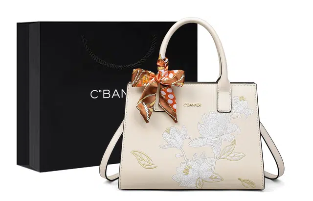 CBANNER Tote